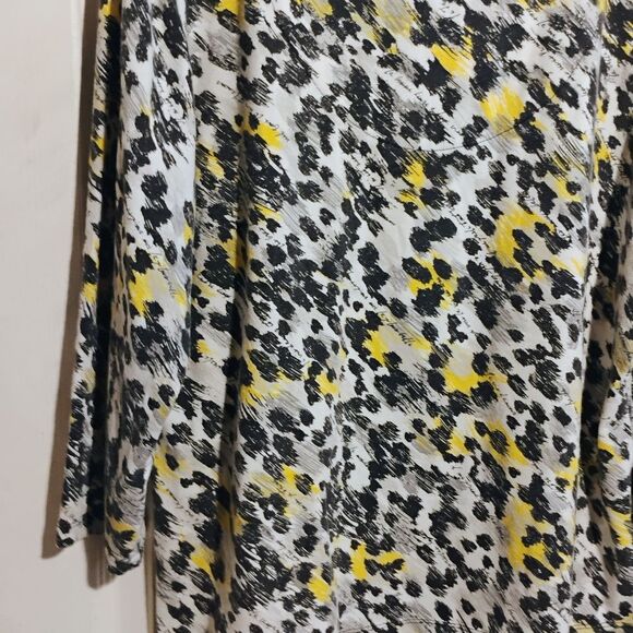 Ruby Rd Black and White Wrap Blouse Relaxed Fit - Picture 10 of 12